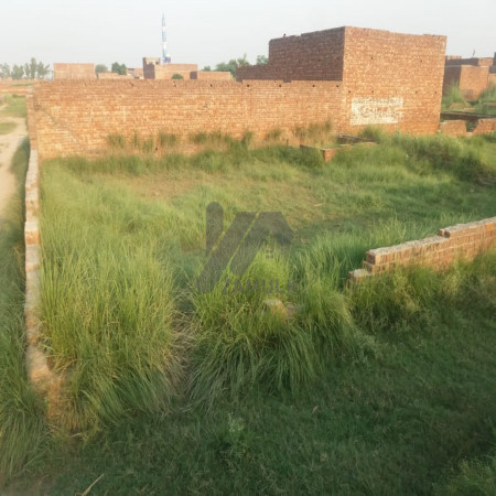 10 Marla Corner Plot for sale in Pathan Colony Rachna Town