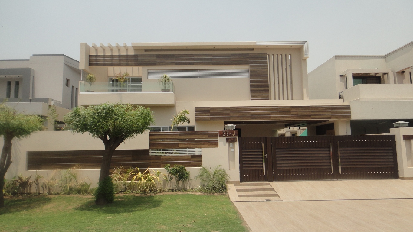 Flat Available For Commercial Use In Dha Karachi